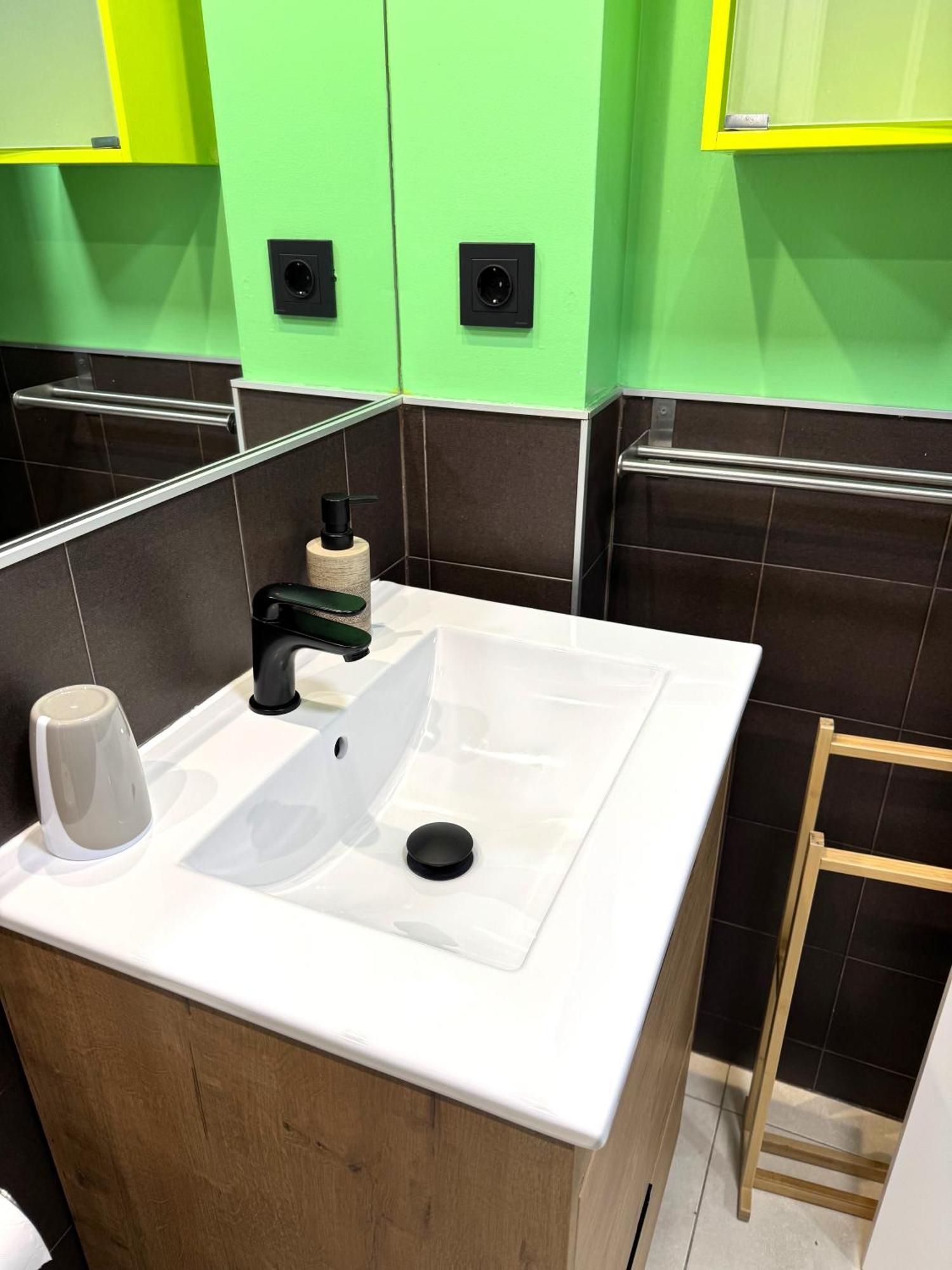 Apartamento Candalex En マラガ エクステリア 写真