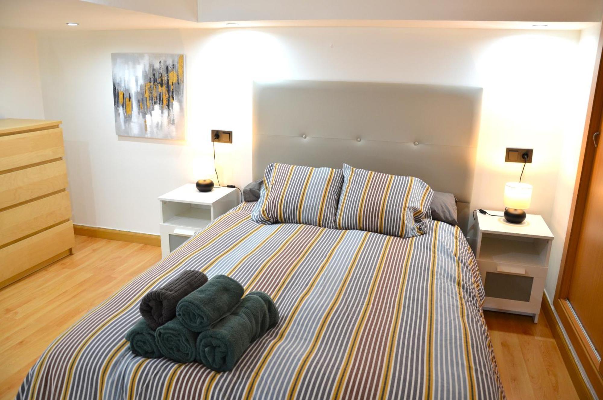 Apartamento Candalex En マラガ エクステリア 写真