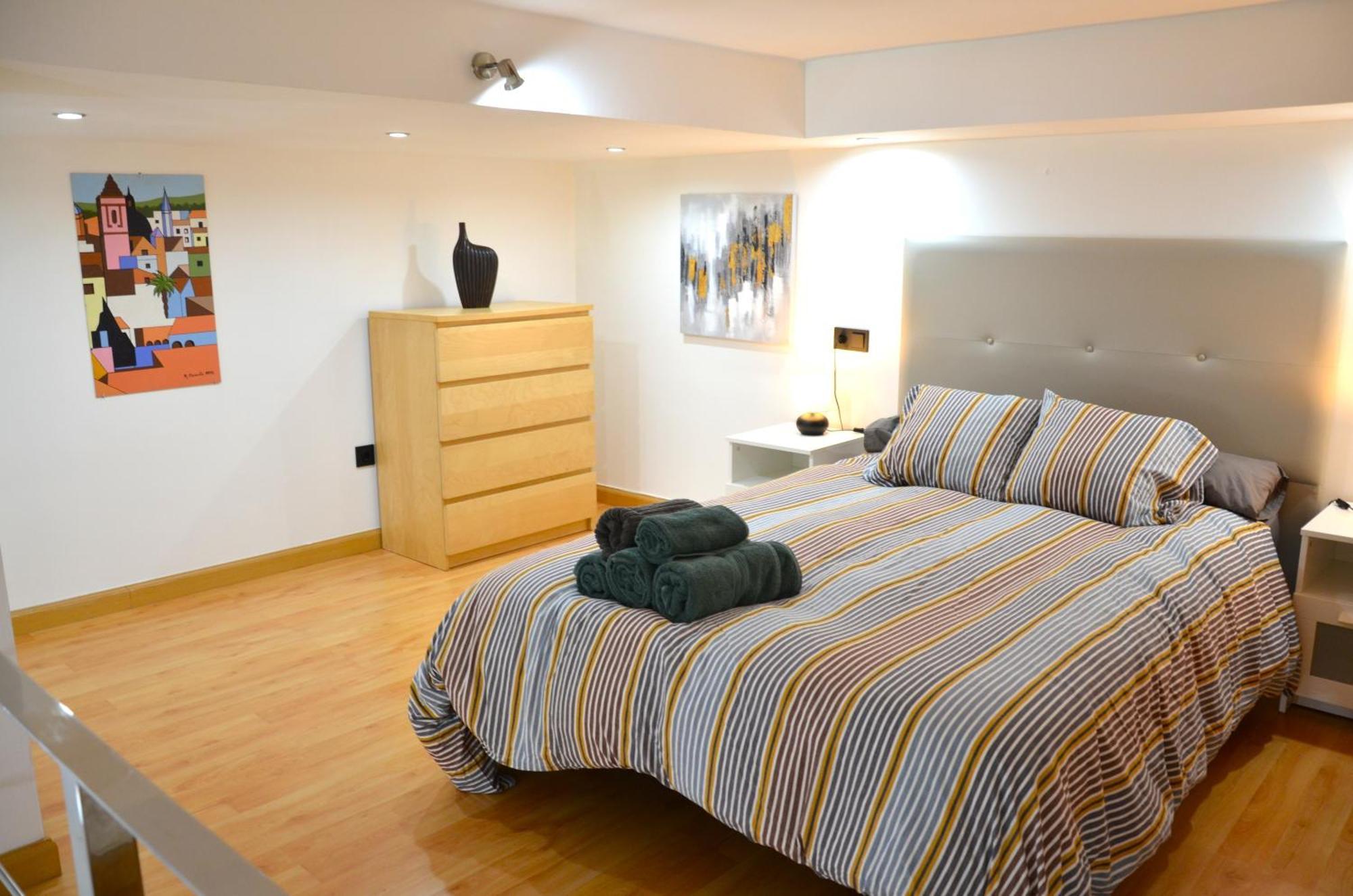 Apartamento Candalex En マラガ エクステリア 写真