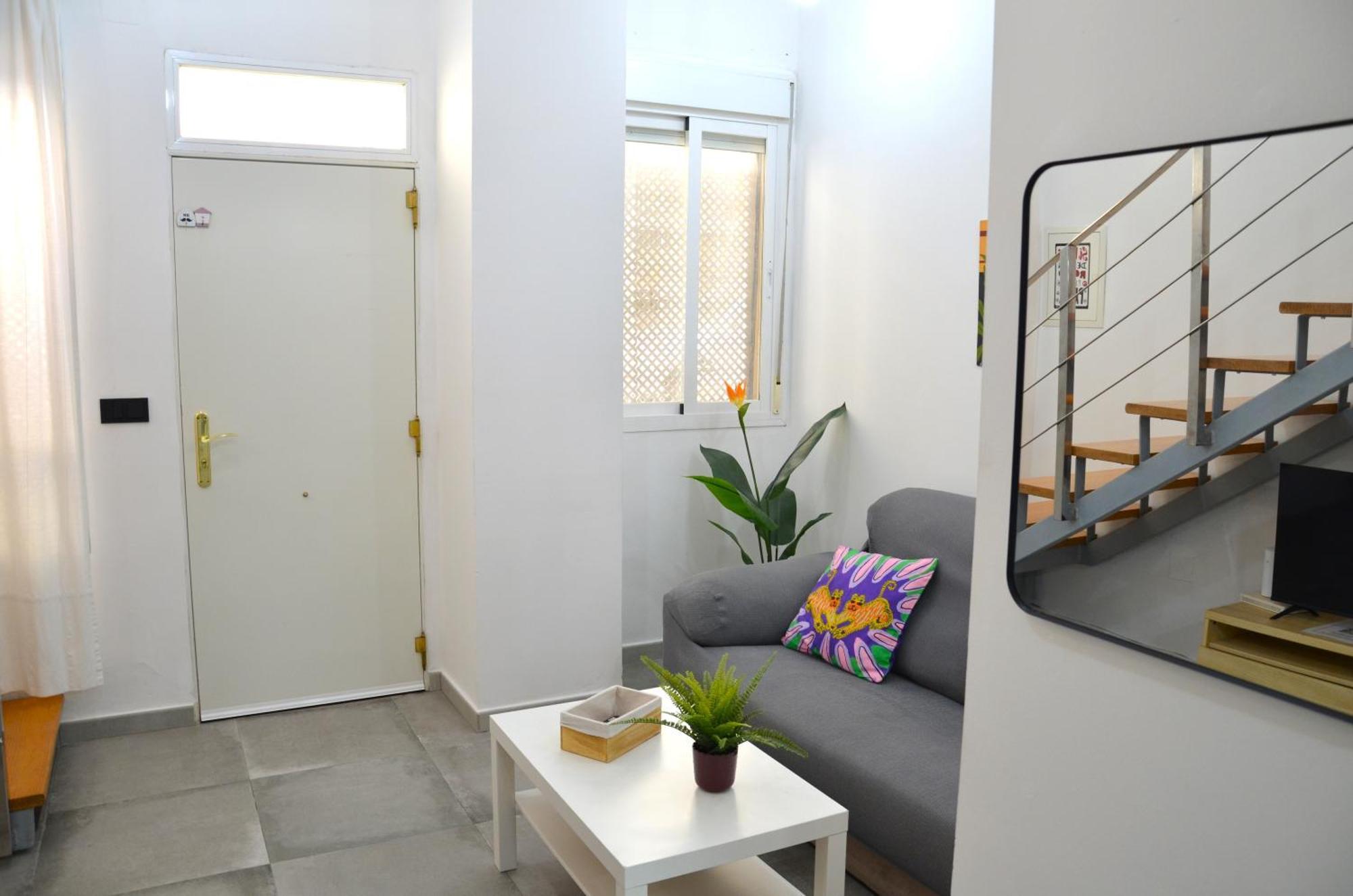 Apartamento Candalex En マラガ エクステリア 写真